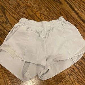 Lululemon hotty hot shorts